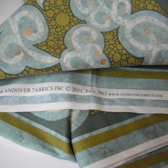 2.2 Yards Fabric Andover Fabrics INC-2011 100% Quilting Cotton Green Width-43" - Picture 3 of 5